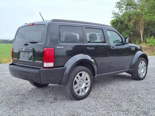 2010 Dodge Nitro SE