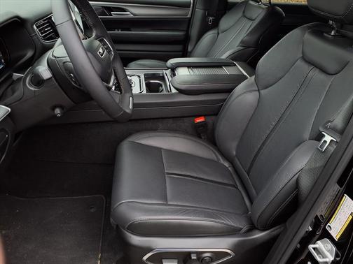 2025 Jeep Wagoneer Carbide 4x4