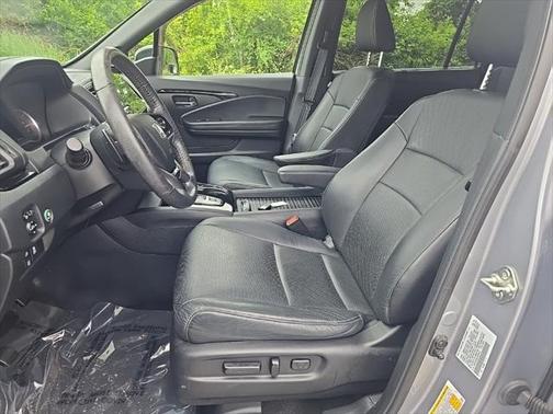 2020 Honda Passport AWD Touring