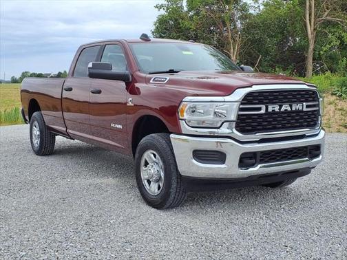 2022 RAM 3500 Big Horn Crew Cab 4x4 8' Box