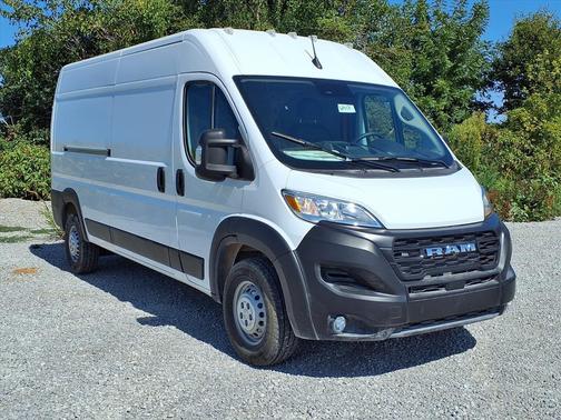 2025 RAM ProMaster 2500 Tradesman