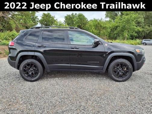 2022 Jeep Cherokee Trailhawk