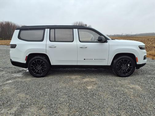 2023 Jeep Grand Wagoneer Obsidian 4x4