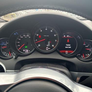 2017 Porsche Cayenne Platinum Edition