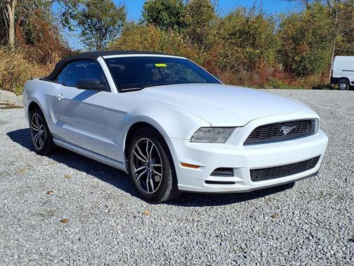 2014 Ford Mustang V6