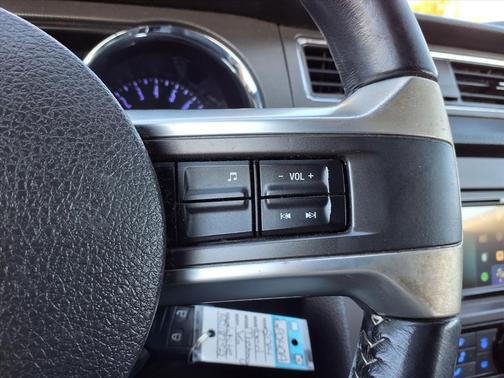 2014 Ford Mustang V6