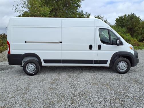 2025 RAM ProMaster 2500 Tradesman