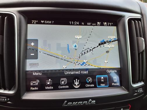 2017 Maserati Levante Base