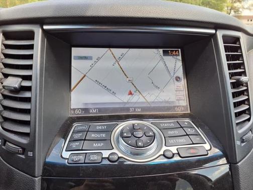 2017 INFINITI QX70 Base