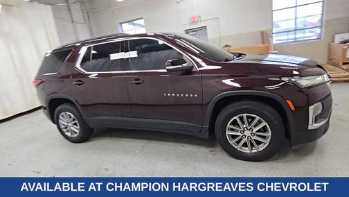 2023 Chevrolet Traverse LT Leather