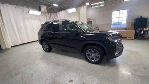 Crystal Black Pearl 2025 Honda Passport AWD TrailSport