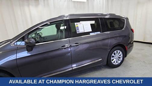 2018 Chrysler Pacifica Touring-L