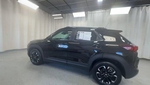 Mosaic Black Metallic 2023 Chevrolet Trailblazer LT