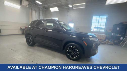 Mosaic Black Metallic 2023 Chevrolet Trailblazer LT