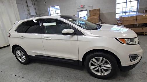 White 2017 Ford Edge SEL