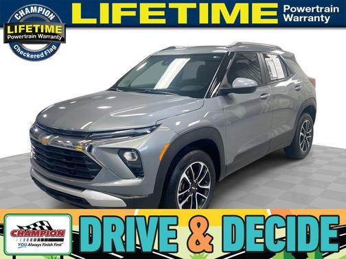 Sterling Gray Metallic 2024 Chevrolet Trailblazer LT