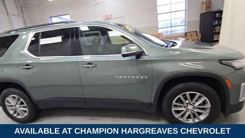 2023 Chevrolet Traverse LT Leather