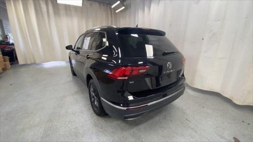 2022 Volkswagen Tiguan 2.0T SE 4MOTION