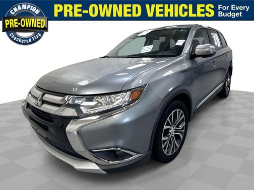 2016 Mitsubishi Outlander SE