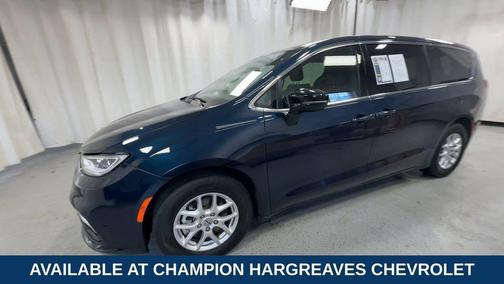 2025 Chrysler Pacifica L