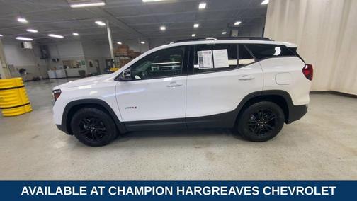 2023 GMC Terrain AWD AT4