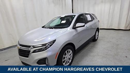 Silver Ice Metallic 2022 Chevrolet Equinox 1LT