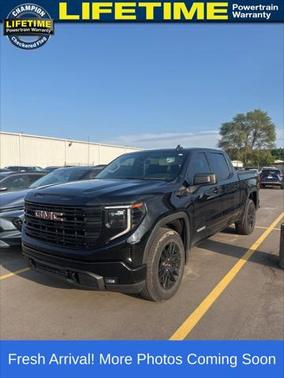 2023 GMC Sierra 1500 Elevation