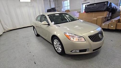 2013 Buick Regal Base