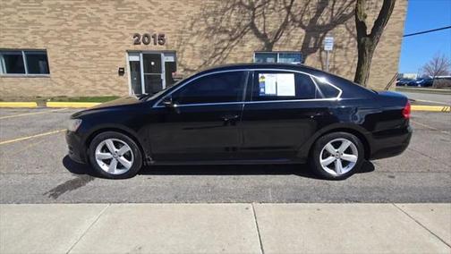 2013 Volkswagen Passat 2.5 SE