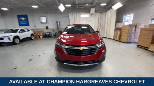 Radiant Red Tintcoat 2023 Chevrolet Equinox 1LT