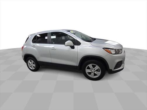 2022 Chevrolet Trax LS