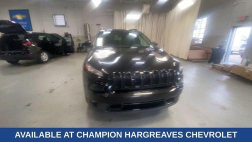 Brilliant Black Crystal Pearlcoat 2016 Jeep Cherokee High Altitude