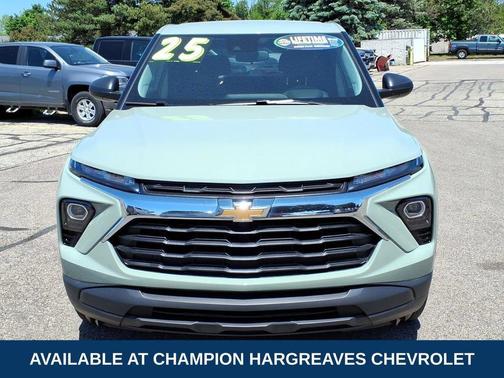 Cacti Green 2025 Chevrolet Trailblazer LS