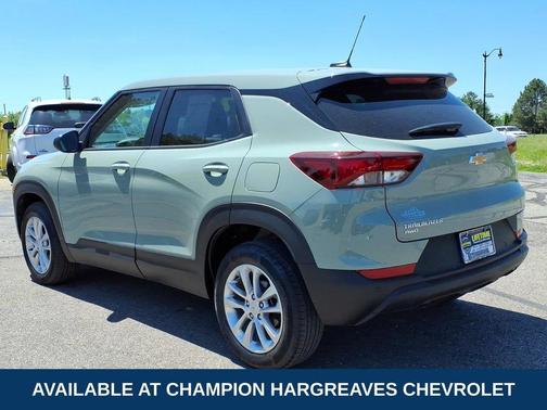 Cacti Green 2025 Chevrolet Trailblazer LS