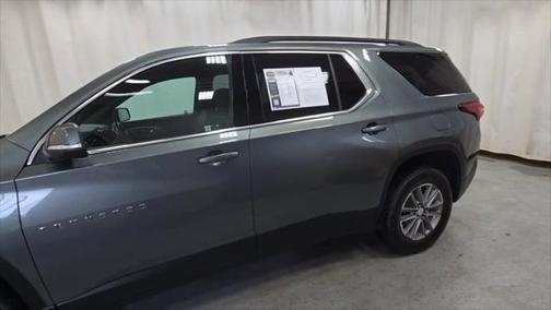2022 Chevrolet Traverse LT Cloth