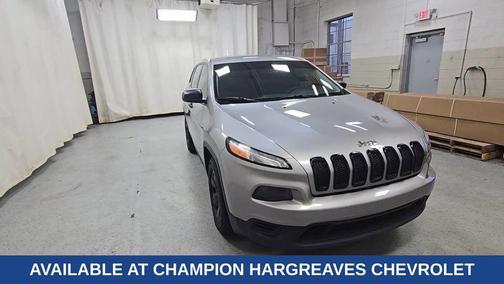 2016 Jeep Cherokee Sport