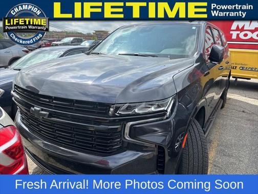 2023 Chevrolet Suburban RST