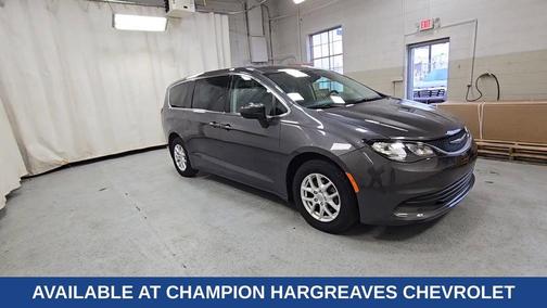 2017 Chrysler Pacifica Touring