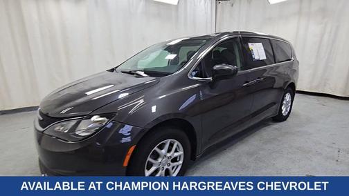 2017 Chrysler Pacifica Touring