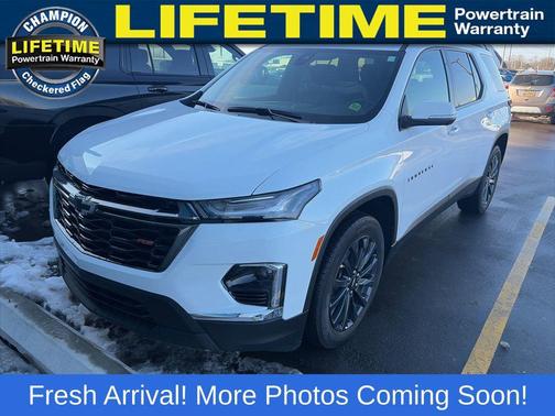 2023 Chevrolet Traverse RS