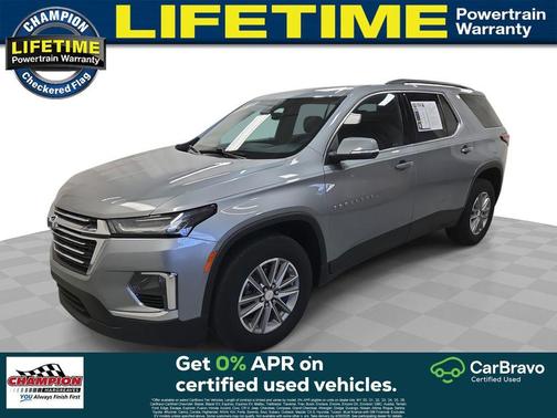 Sterling Gray Metallic 2023 Chevrolet Traverse LT Cloth