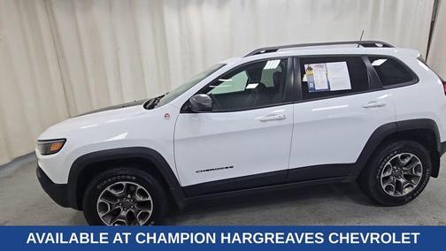 Bright White Clearcoat 2020 Jeep Cherokee Trailhawk