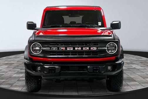 Race Red 2023 Ford Bronco Black Diamond