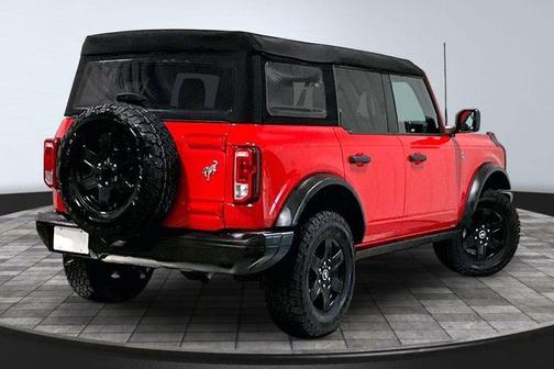 Race Red 2023 Ford Bronco Black Diamond