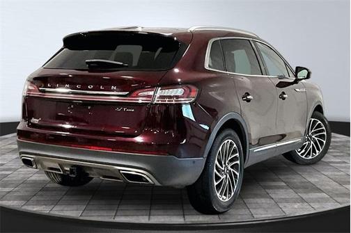 2019 Lincoln Nautilus Reserve