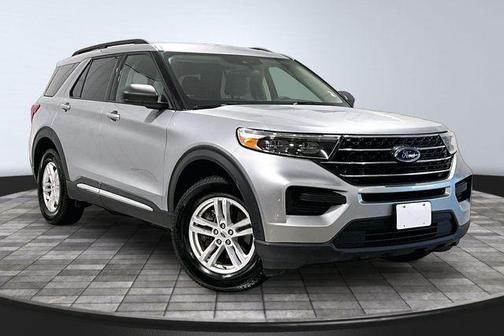 Silver Metallic 2023 Ford Explorer XLT