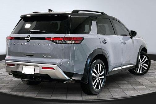 Solid Gray / Super Black 2025 Nissan Pathfinder Platinum