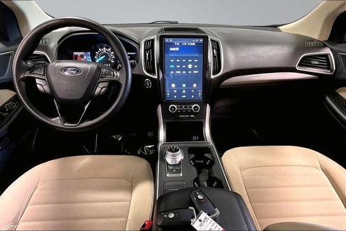 Gray Metallic 2024 Ford Edge SE