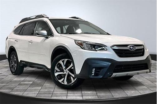 2022 Subaru Outback Touring XT