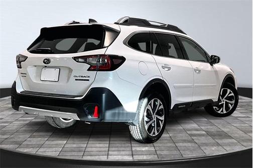 2022 Subaru Outback Touring XT